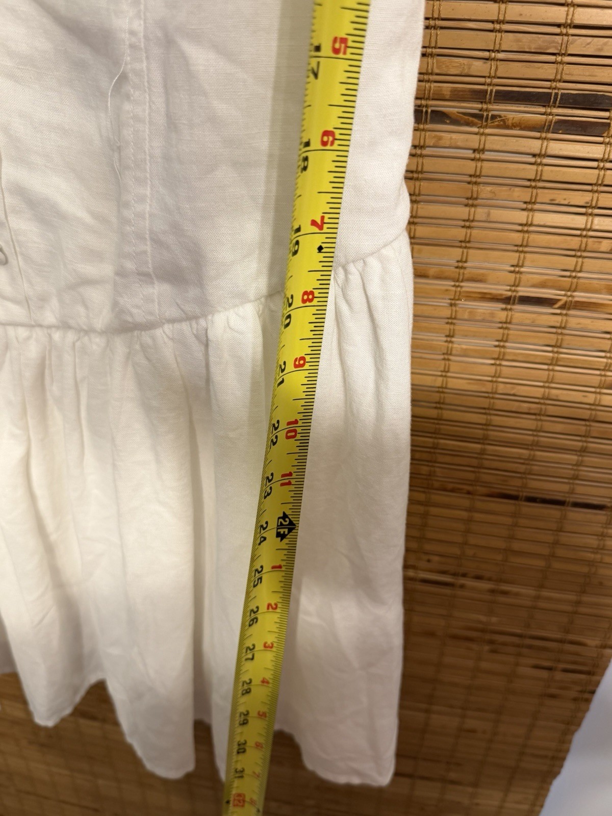 Wild Fable White Mini. Drop Waist Covered Buttons. Sz Small Rayon/Linen
