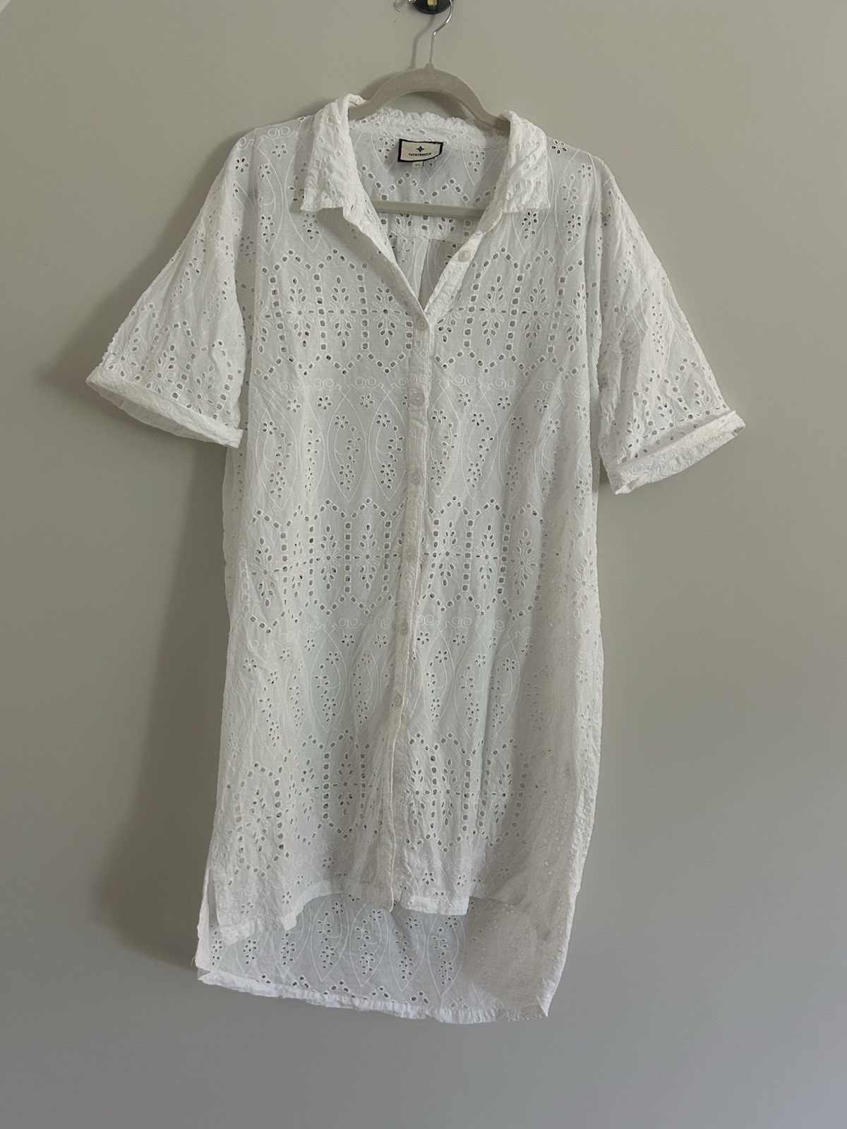 Tuckernuck Size XL White Eyelet Dress Half Sleeves Buttons Cotton