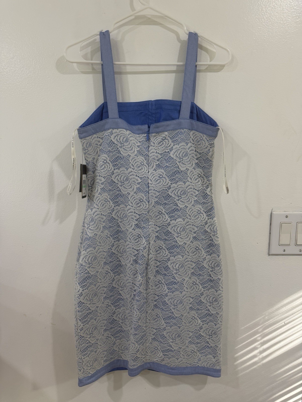 GUESS Blue & White Floral Lace Sheath Dress Square Neck Spaghetti Straps 8