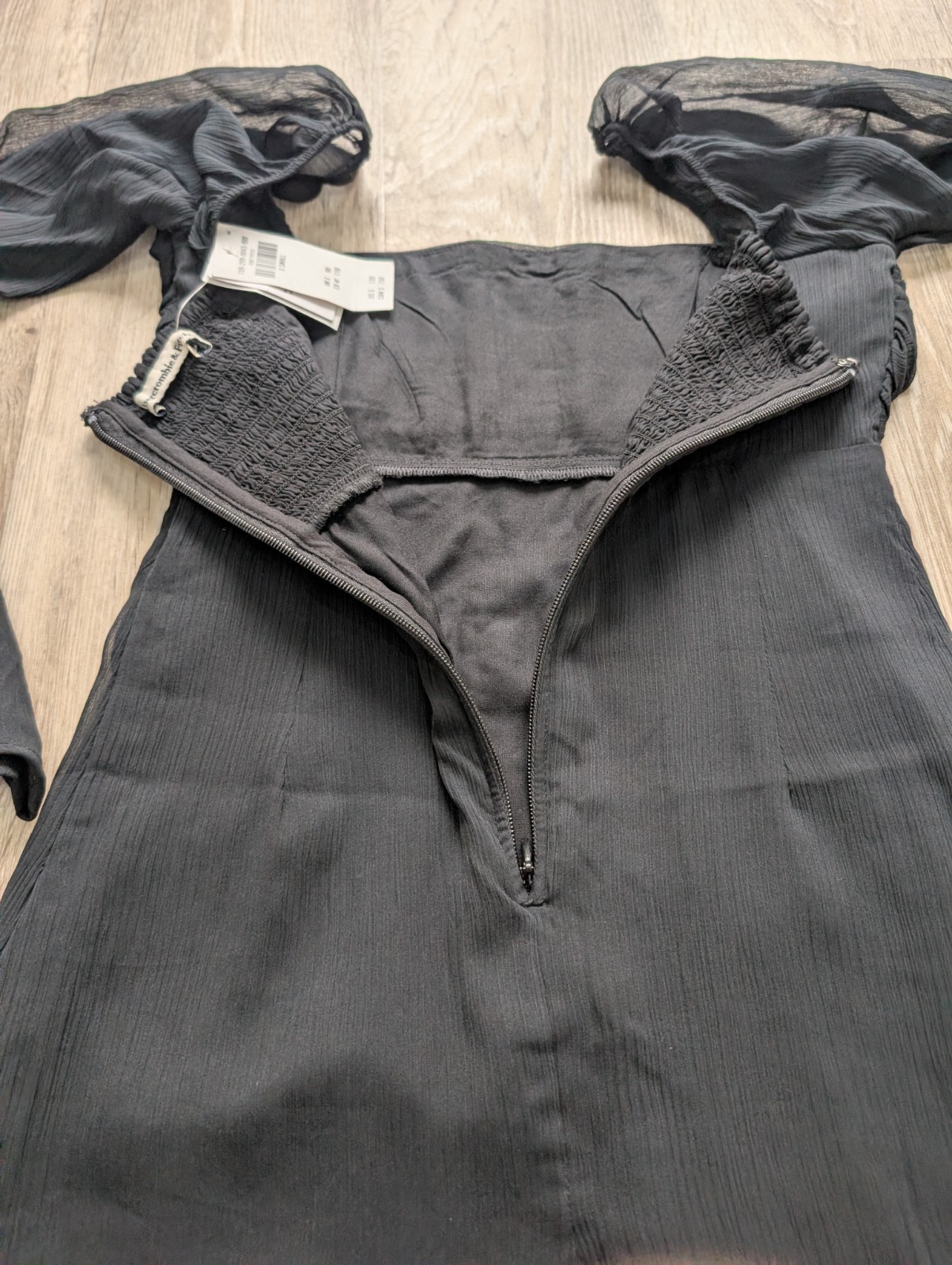 Black Abercrombie & Fitch long sleeve sheer midi dress size X small brand new XS