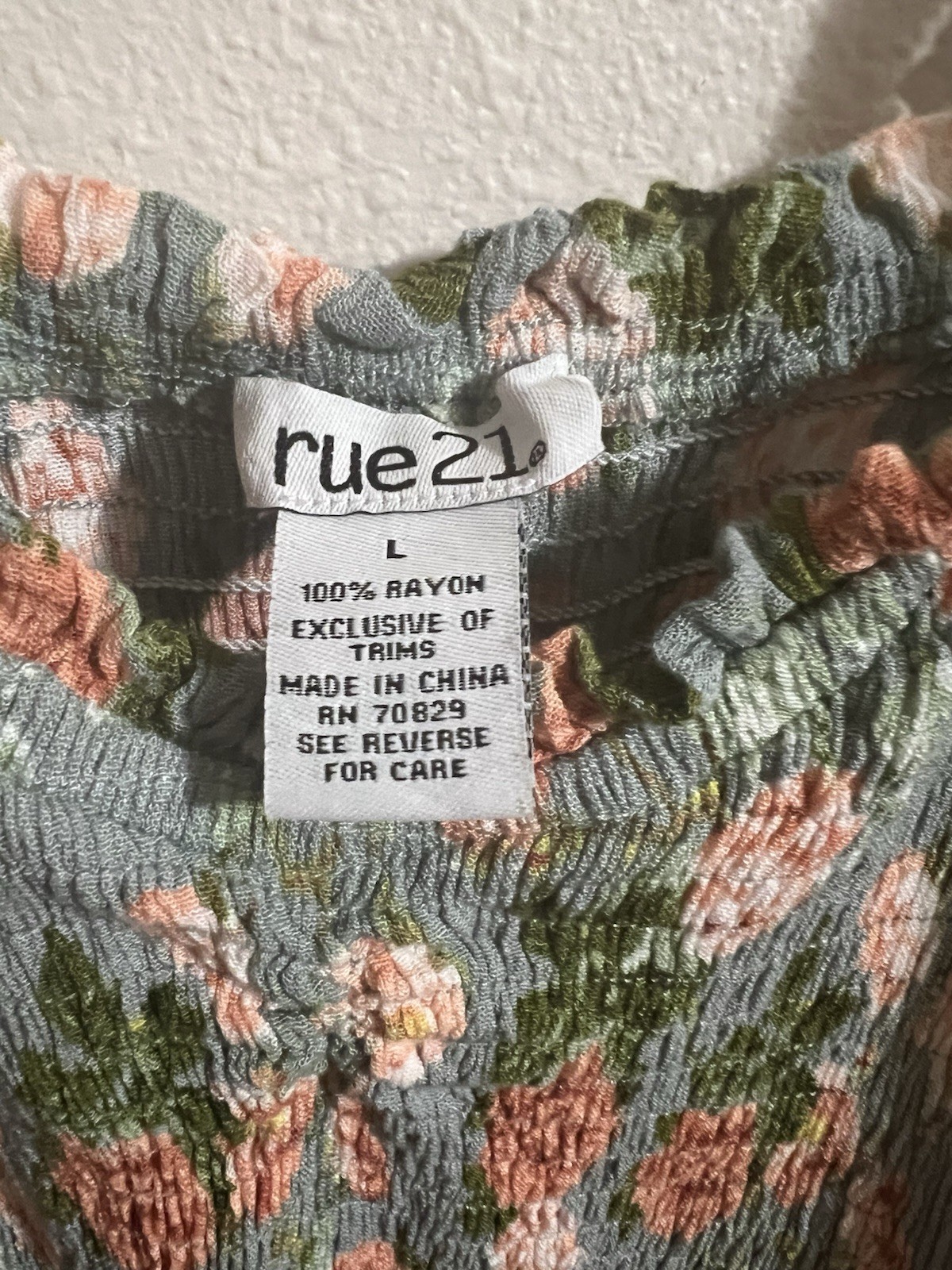 Rue 21 Green Floral Removable Straps Size Large Elastic