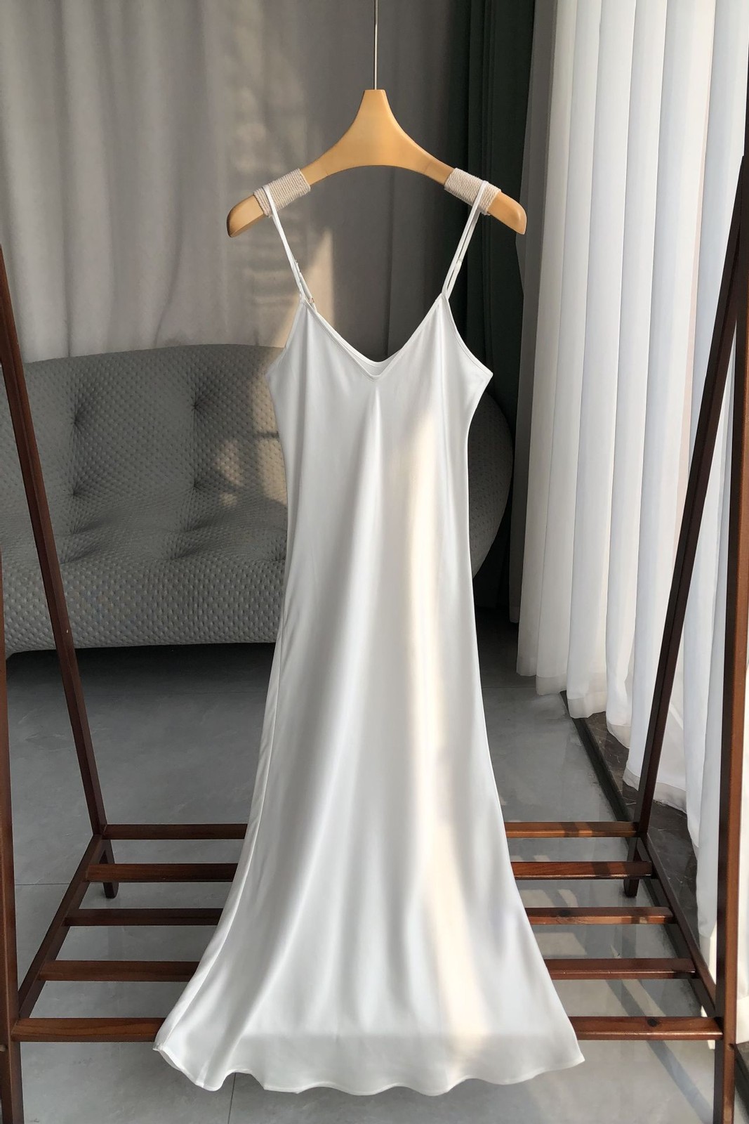 Women’s Slip Dress Sleeveless Real Silk 100% Mulberry Silk Mid Long Dress V Neck