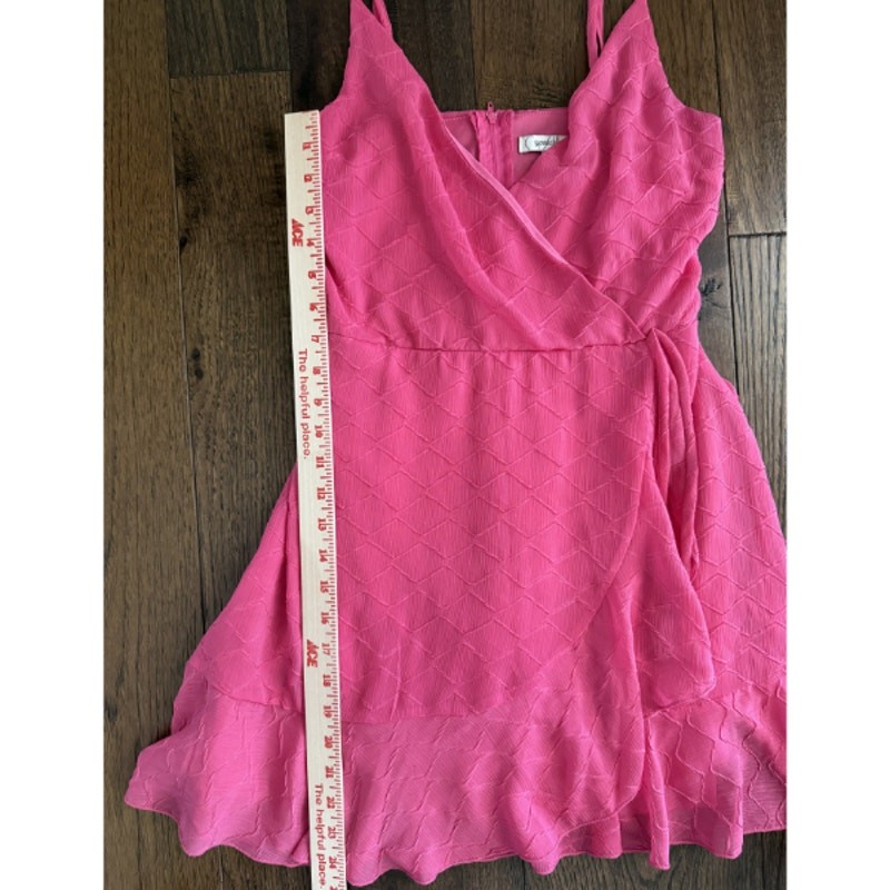 Speechless Pink Wrap V-Neck Textured Mini Dress Ruffle Hem Size Small Y2K