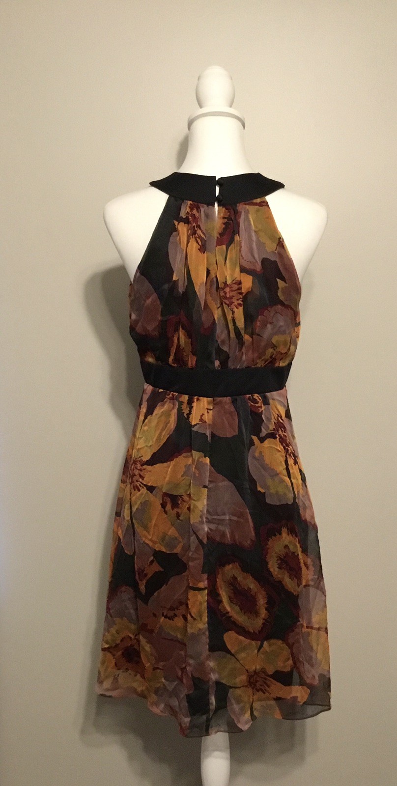 The Limited Sz 8 Floral Front Keyhole Short Dress Halter Neck Sleeveless