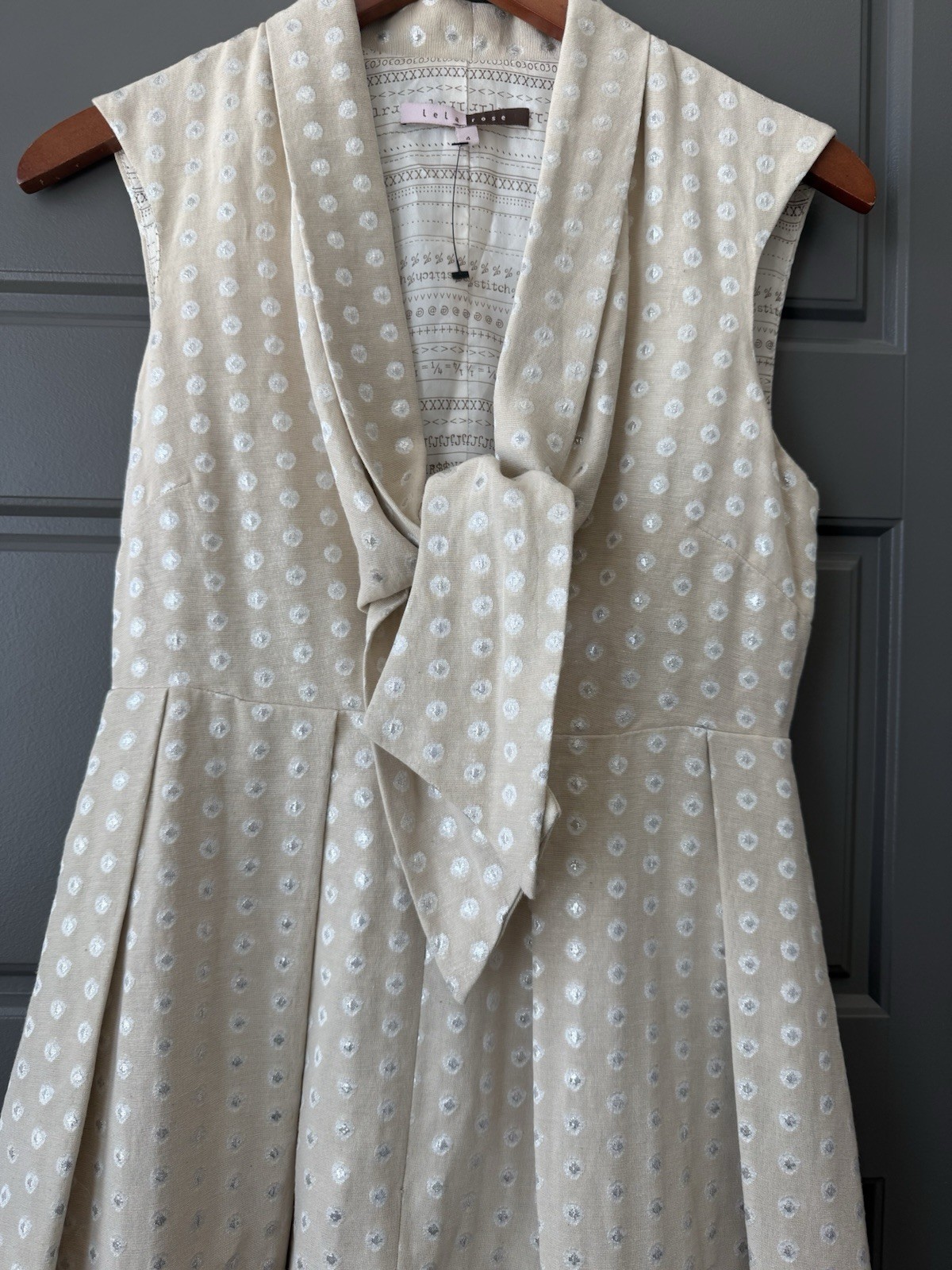 Lela Rose Sleeveless dress size 4