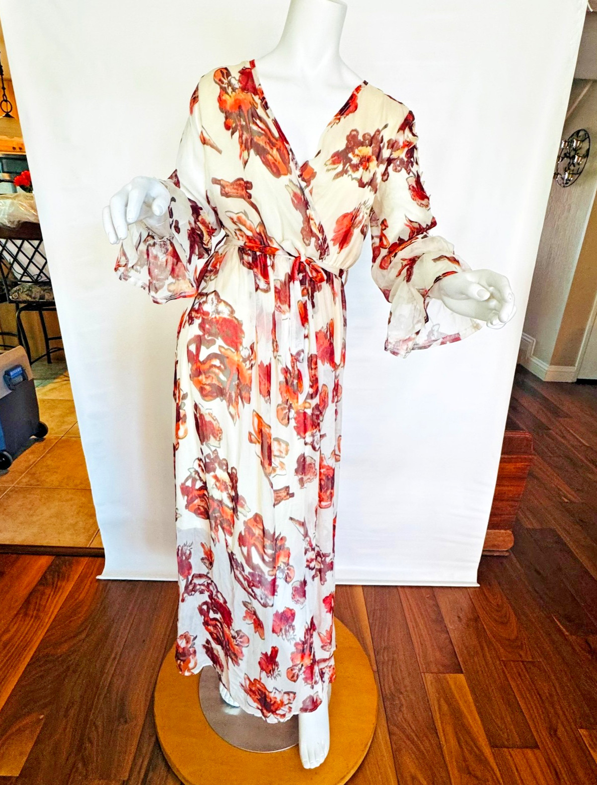 I.Madeline S Maxi Dress Chiffon Beige Coral Floral Ruffle Flowy Sleeve V-Neck