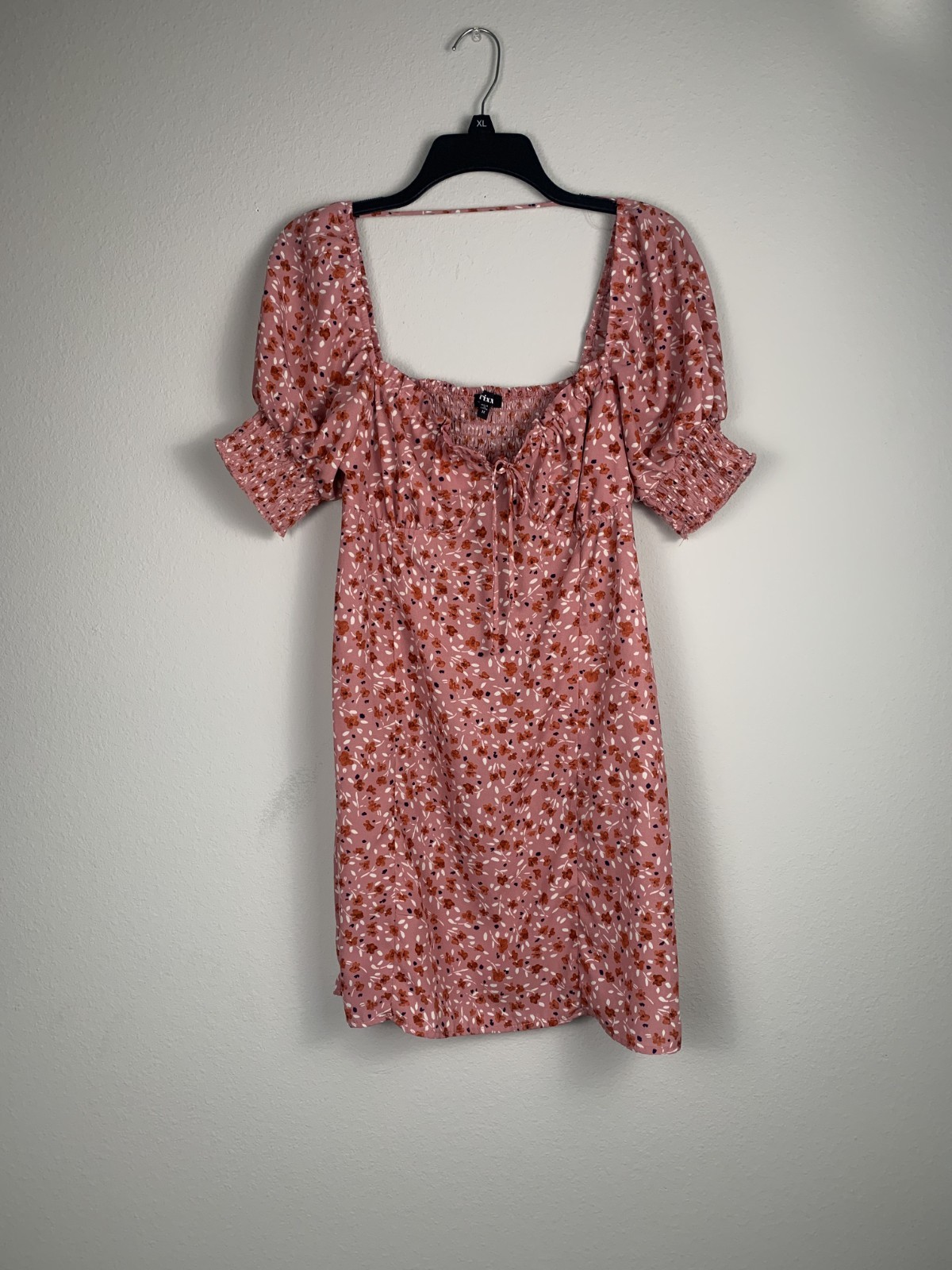 Trixxi Dress Womens Size Medium Pink Floral Spring Summer Sundress w/strings