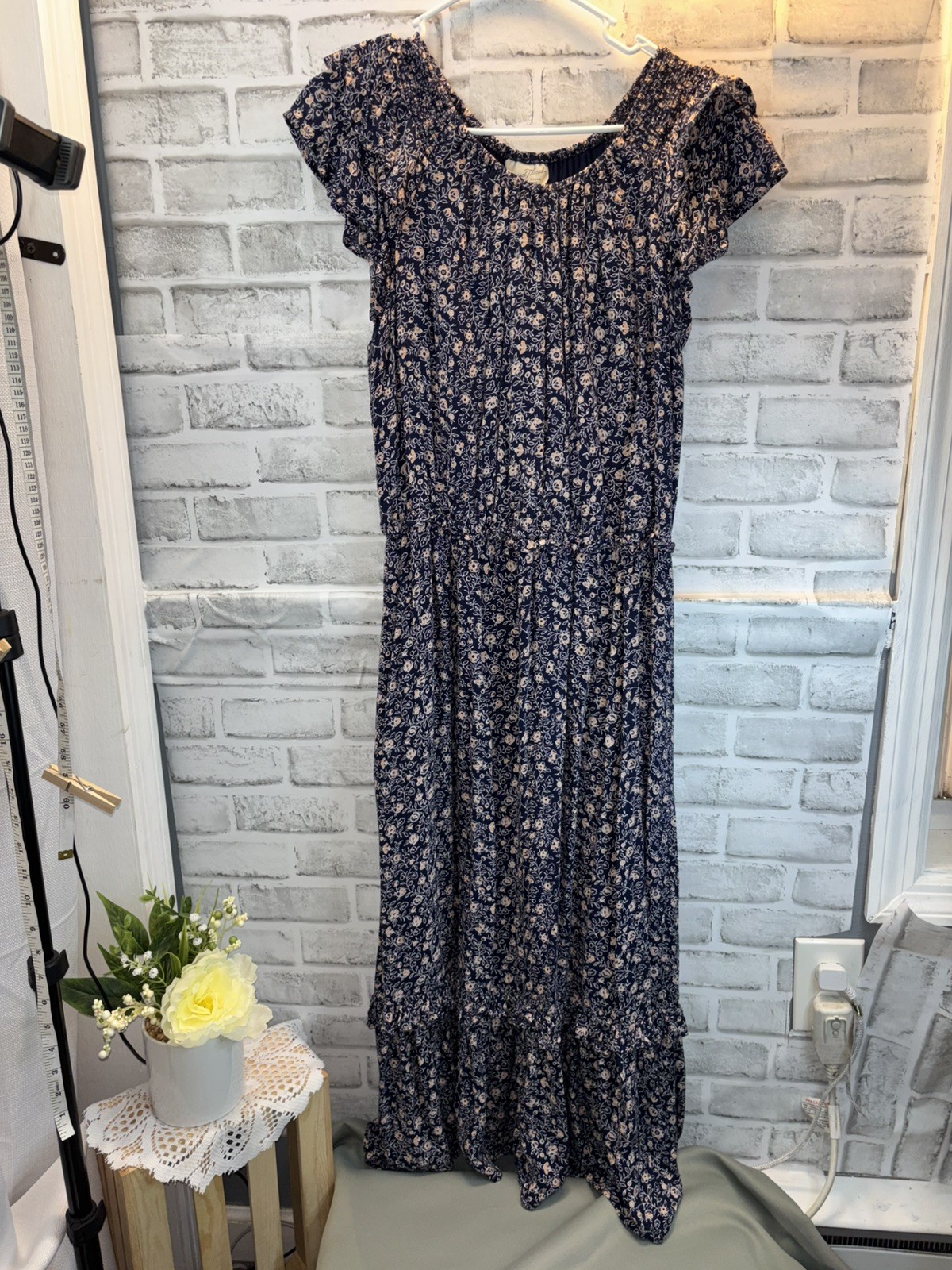 Universal Thread Blue Floral Smocked Bodice Maxi Dress Sleeveless XL