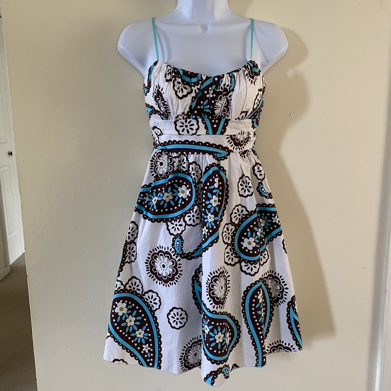 Ruby Rox Size 3 Women’s Blue Brown & White Paisley Sundress Spaghetti Strap, Tie