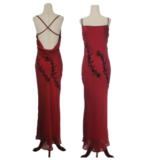 Vintage XOXO Low Back Floral Maxi Dress Size 11 Red Dark Romantic Whimsigoth