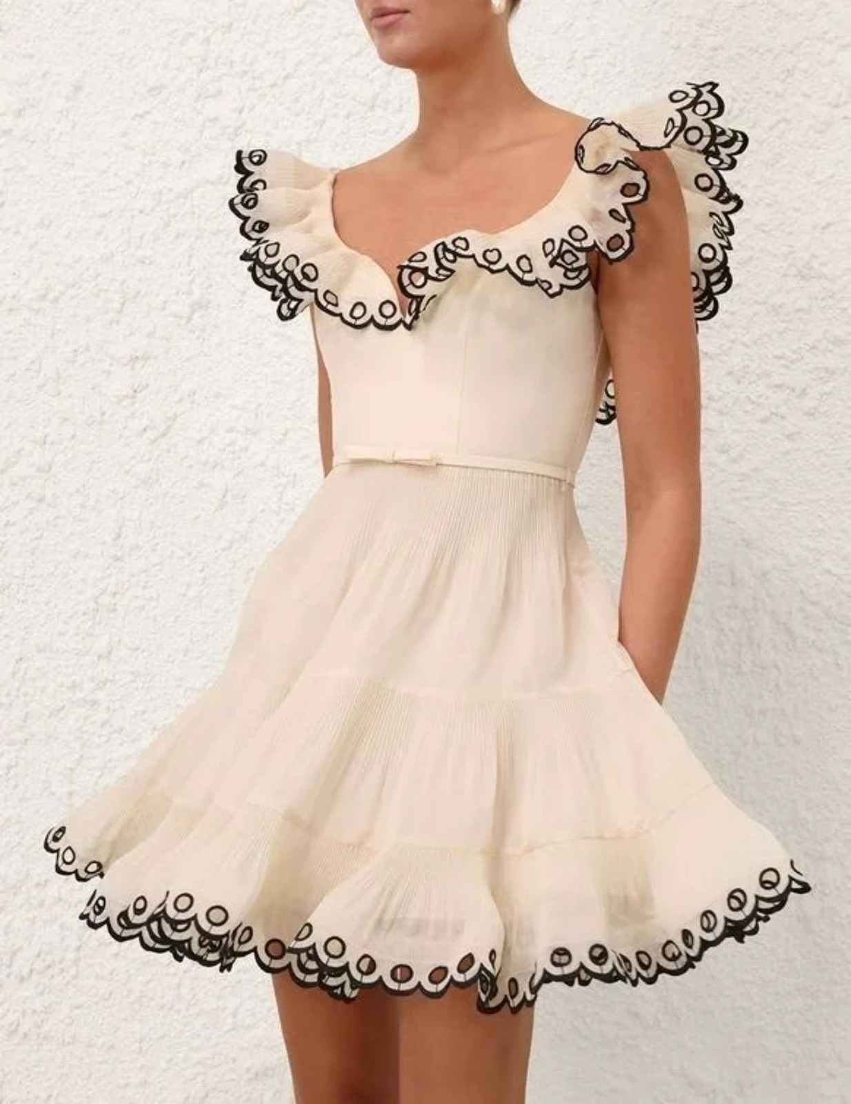 NWT Zimmermann Spring Summer Resort RTW New Cream Embroidered Ruffle Mini Dress