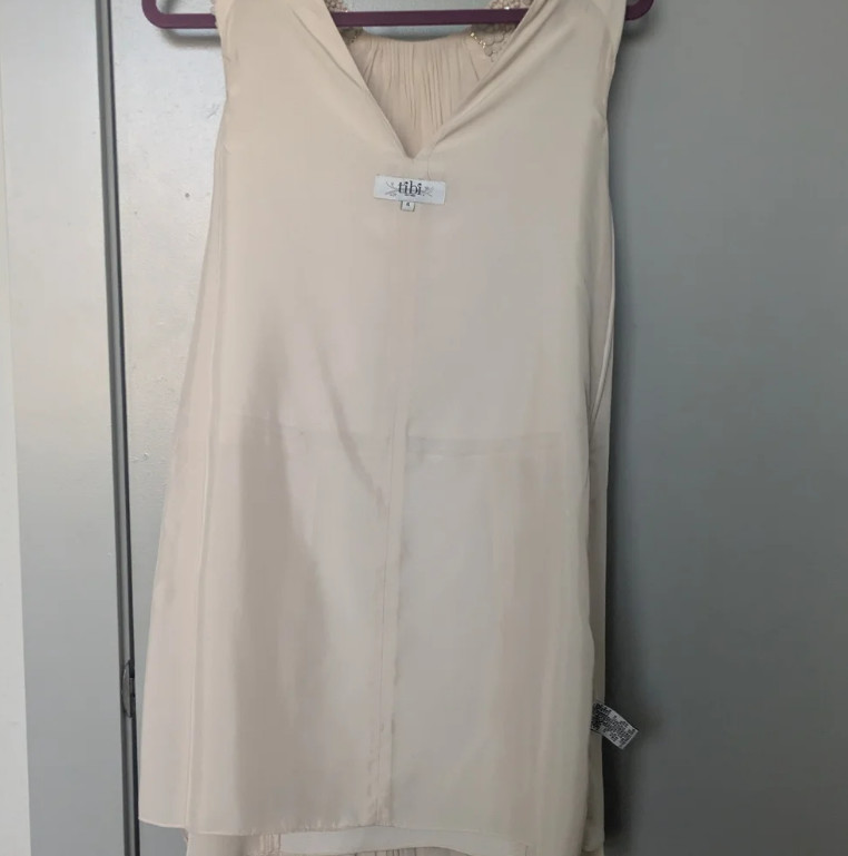 Tibi Spring/Summer 2011 Runway Elegant Cream Silk Dress Embellished Shoulders 4