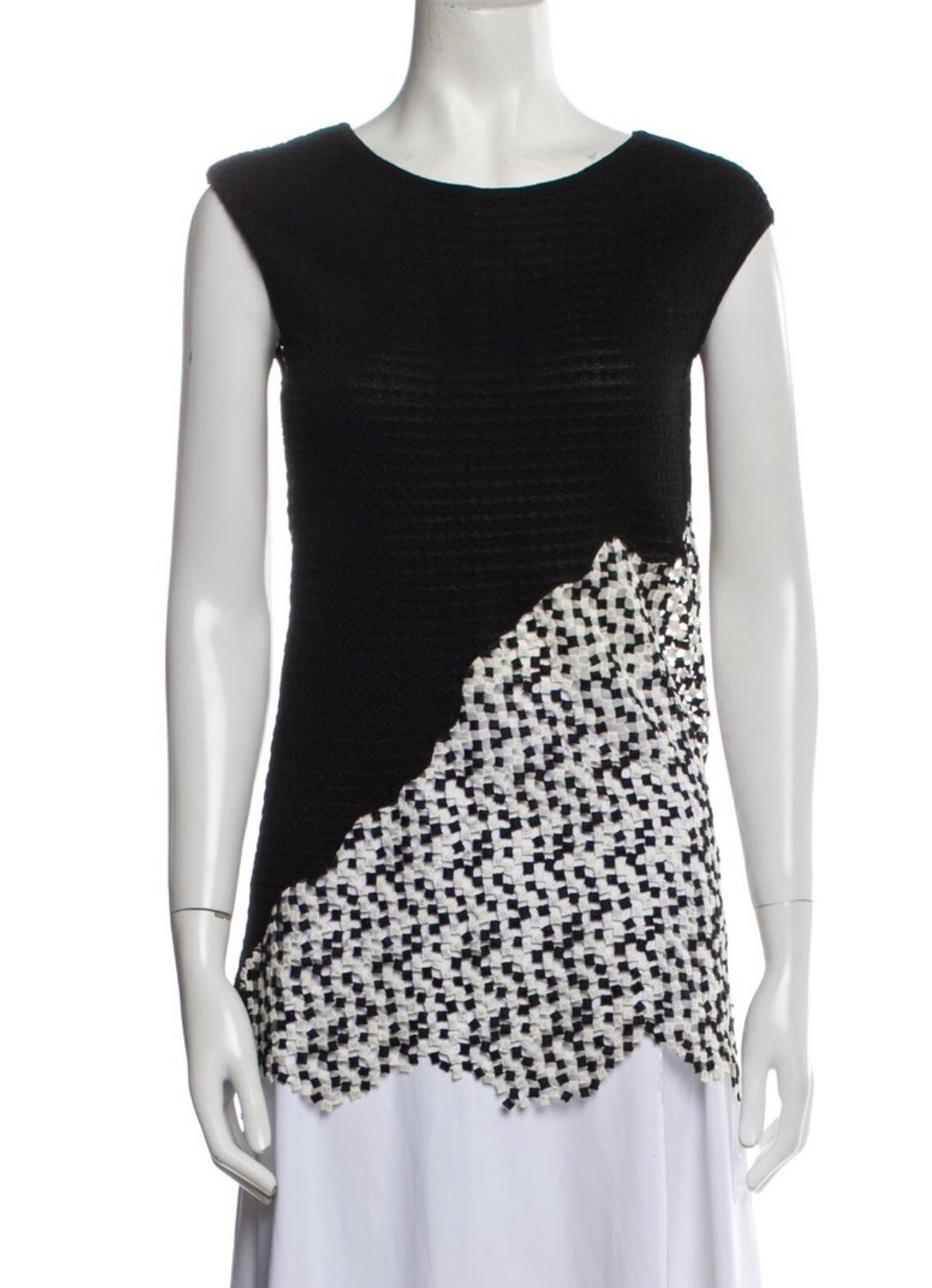 4K Chanel 2011 Cameron Black White Crochet Mini Dress 34 36 2 4 Top Tunic XS S