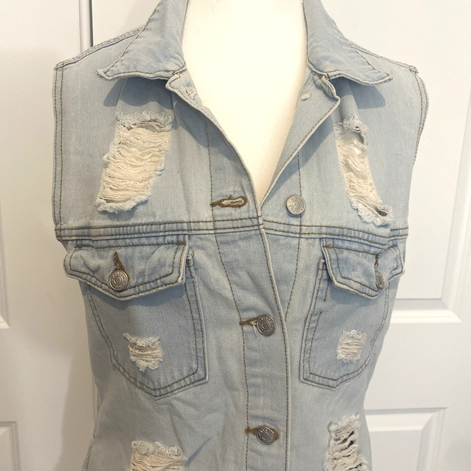 Highway Jeans Denim Duster Jacket M Light Wash Blue Button Up Distressed Shacket