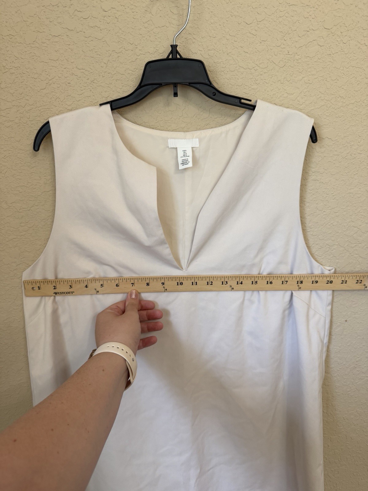 H&M Cream Sleeveless V-Neck Shift Mini Dress Women Regular Size L