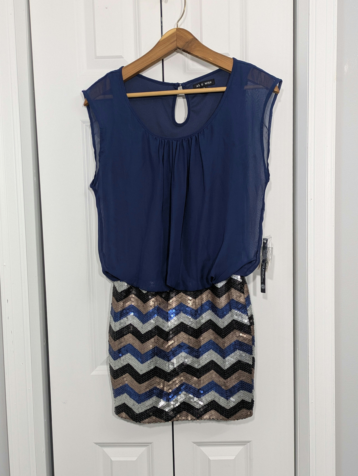 As U Wish NWT Women’s Size Small Dress Pencil Blue Multi Knee Length