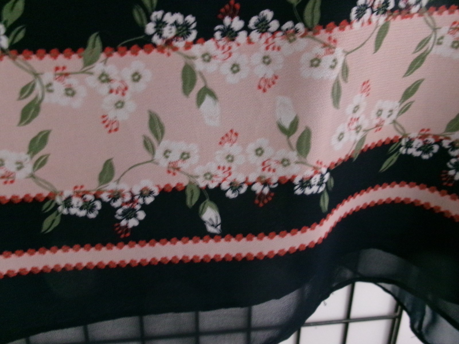 “NEW” MAX EDITION / ORG $128 🌸 LARGE==NAVY FLORAL / LONGER AT SIDES DRESS