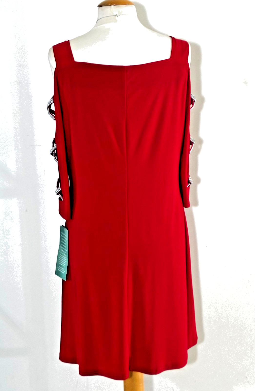 NWT-MSK Studded 3/4 Sleeves Shift Party Dress (Vibrant Red) – Size L