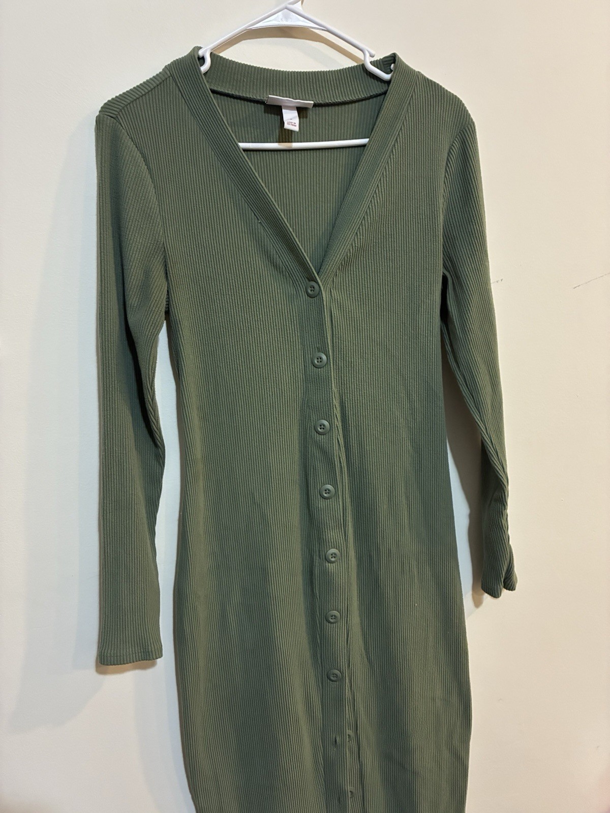 Isabel by Ingrid+Isabel Green Ribbed Button Front V-Neck Midi Body-Con Dress SM