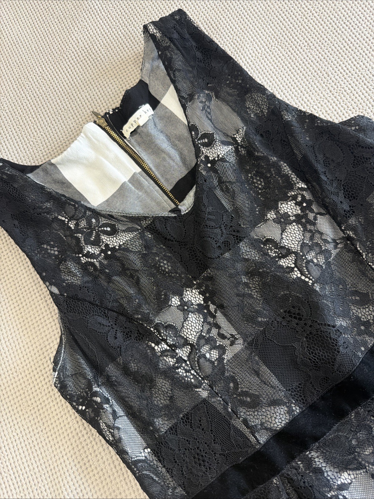 Black, And White Checkerboard Lining A Lace Overlay Velvet Belt Women’s Dress ￼