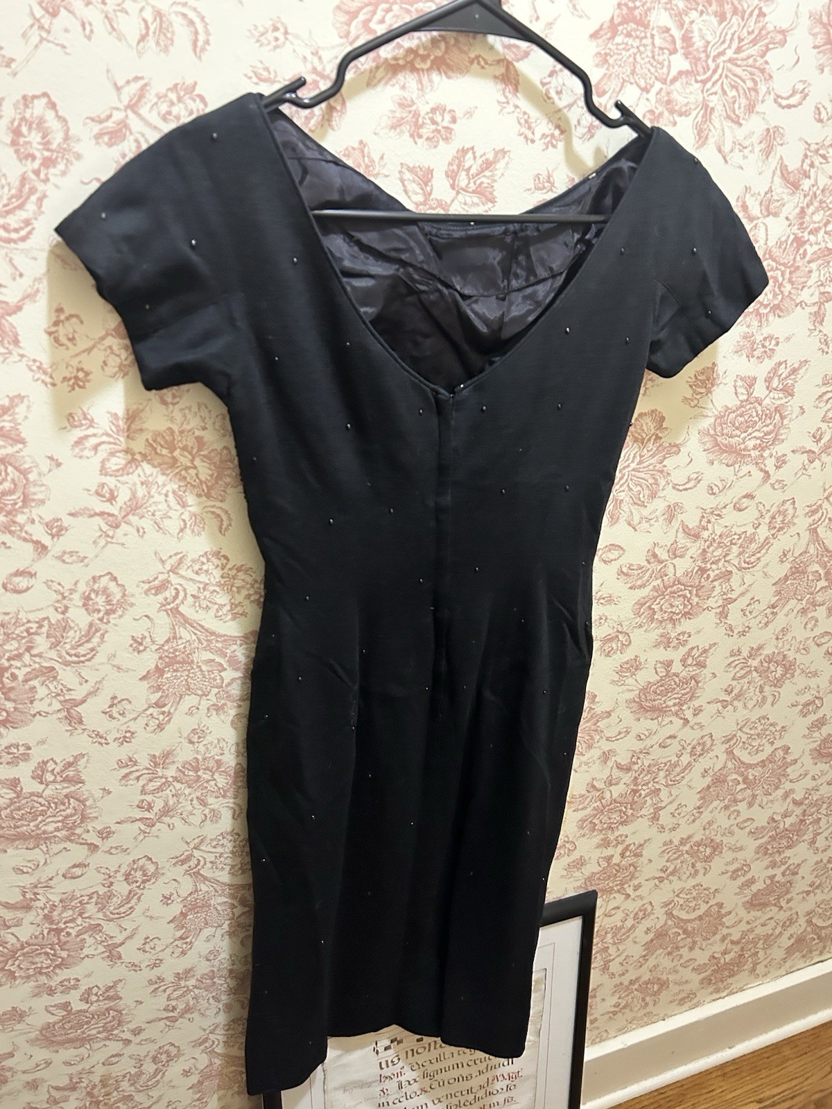 Campus Juniors Black Solid V-Neck Sheath Dress S Knee Length Beaded Embroidered