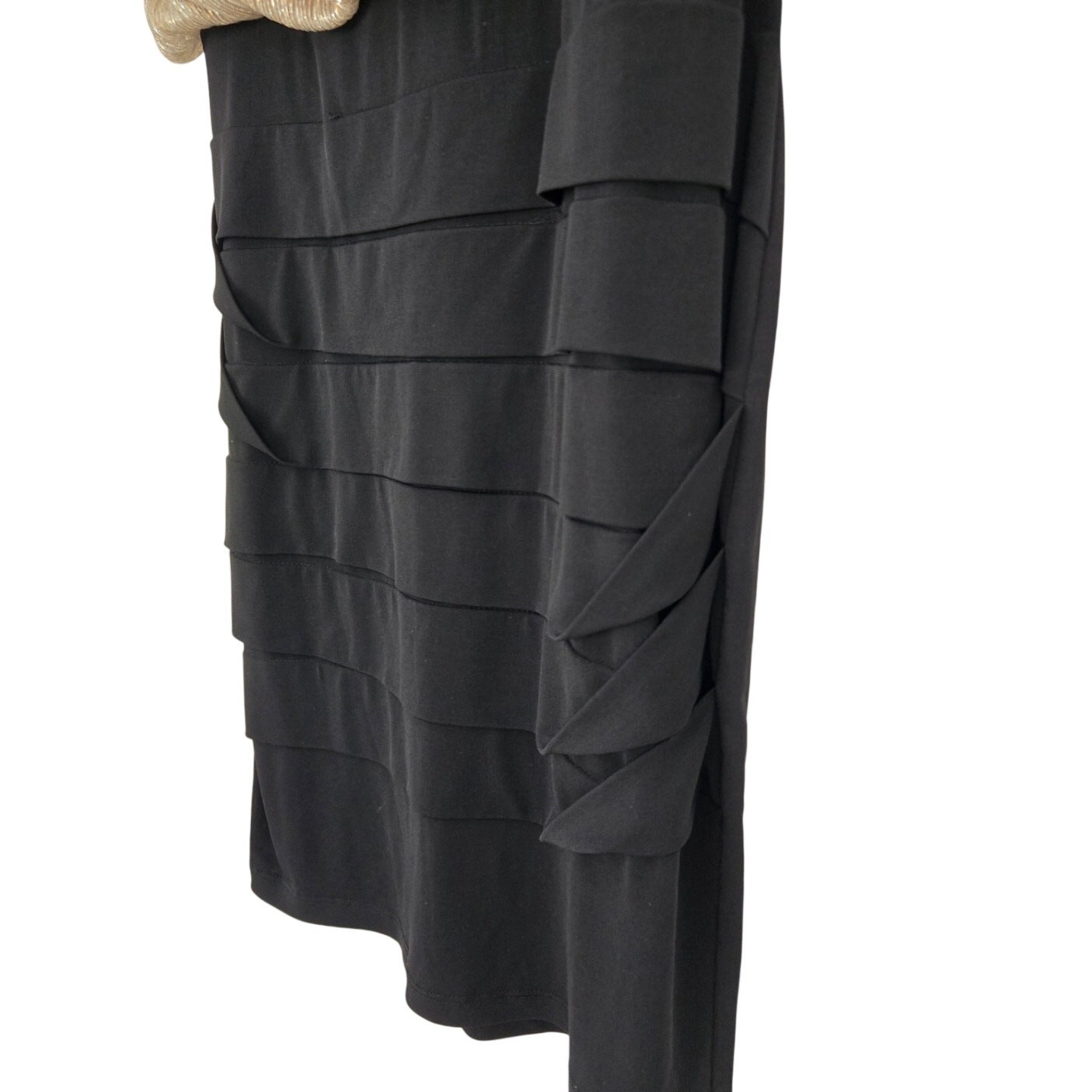 Modern Elegant Cocktail Chic Evening Wear Shimmering Gold Bandage Sleeveless 12