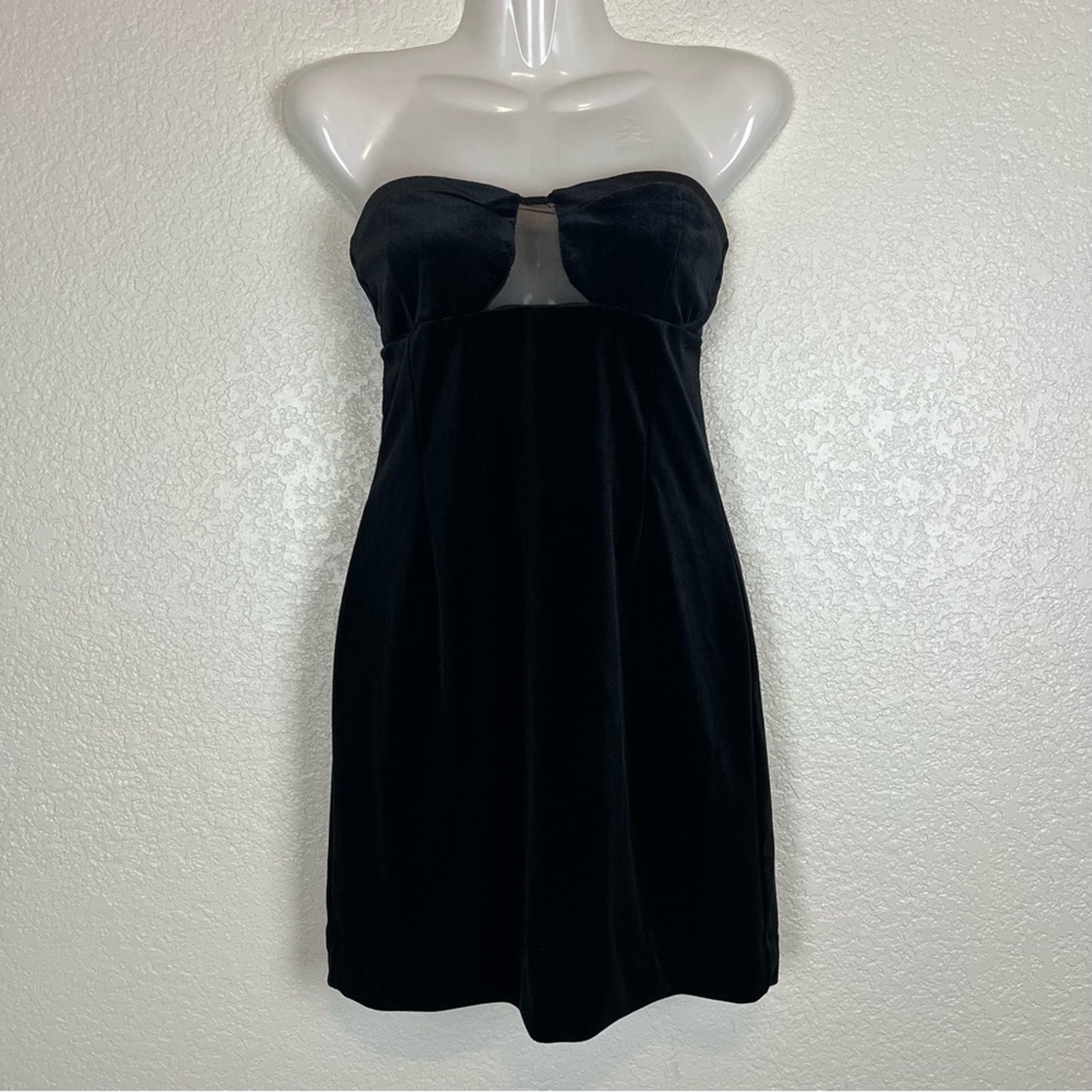 Forever 21 Black Strapless Velour Bodycon Muni Tube Party Dress size Medium New
