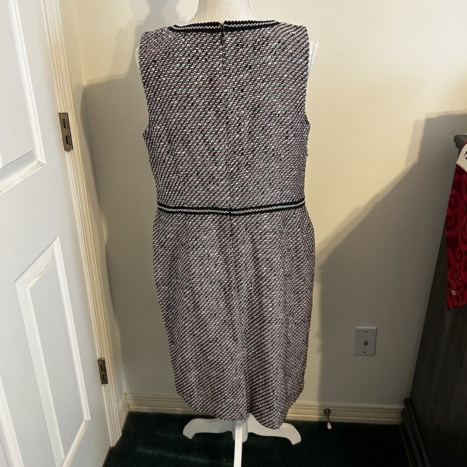 Talbots Sleeveless Tweed Split Neck Sheath Size 14 Fully Lined NWT Zip Hook Eye