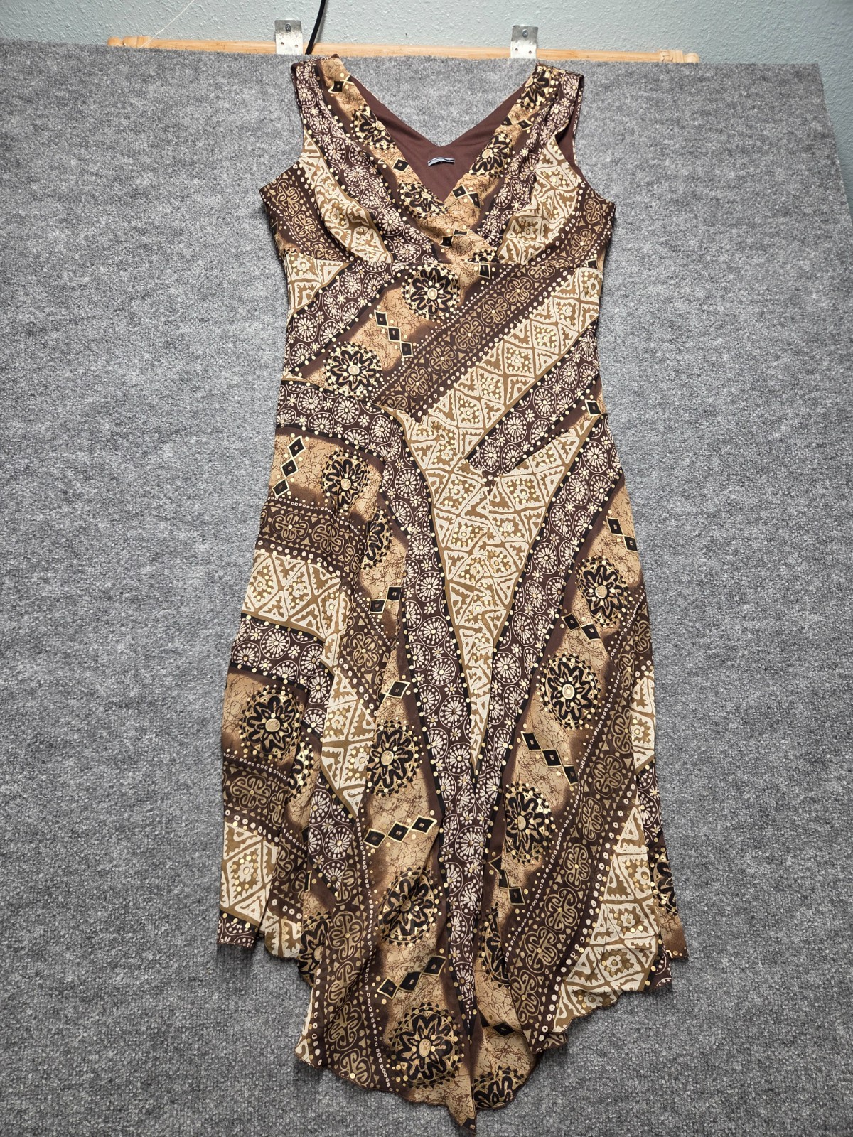 Women’s Long Dress Multicolor Size 38 Geometric Print Wide Strap Flared Bottom