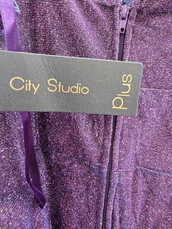 City Studios Square-Neck Sleeveless Glitter Formal Gown Junior’s 14W Grape