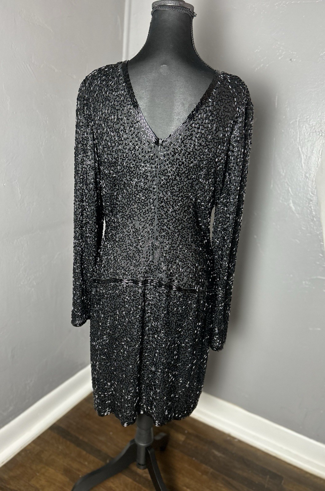 Blacktie Oleg Cassini Black Beaded Dress 100% Silk Size 10. Holiday party event