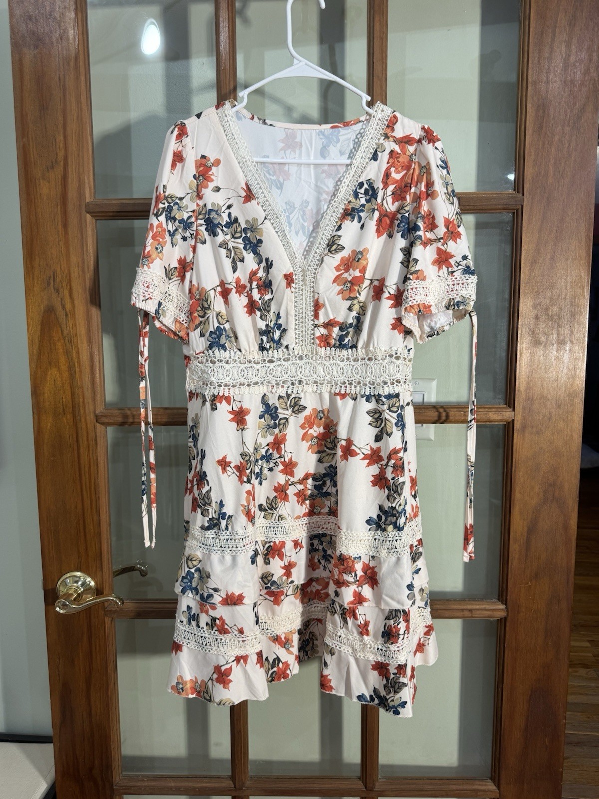 SHEIN Curve Dress XL V-Neck Lace Short-Sleeves Boho Floral Womens NEW