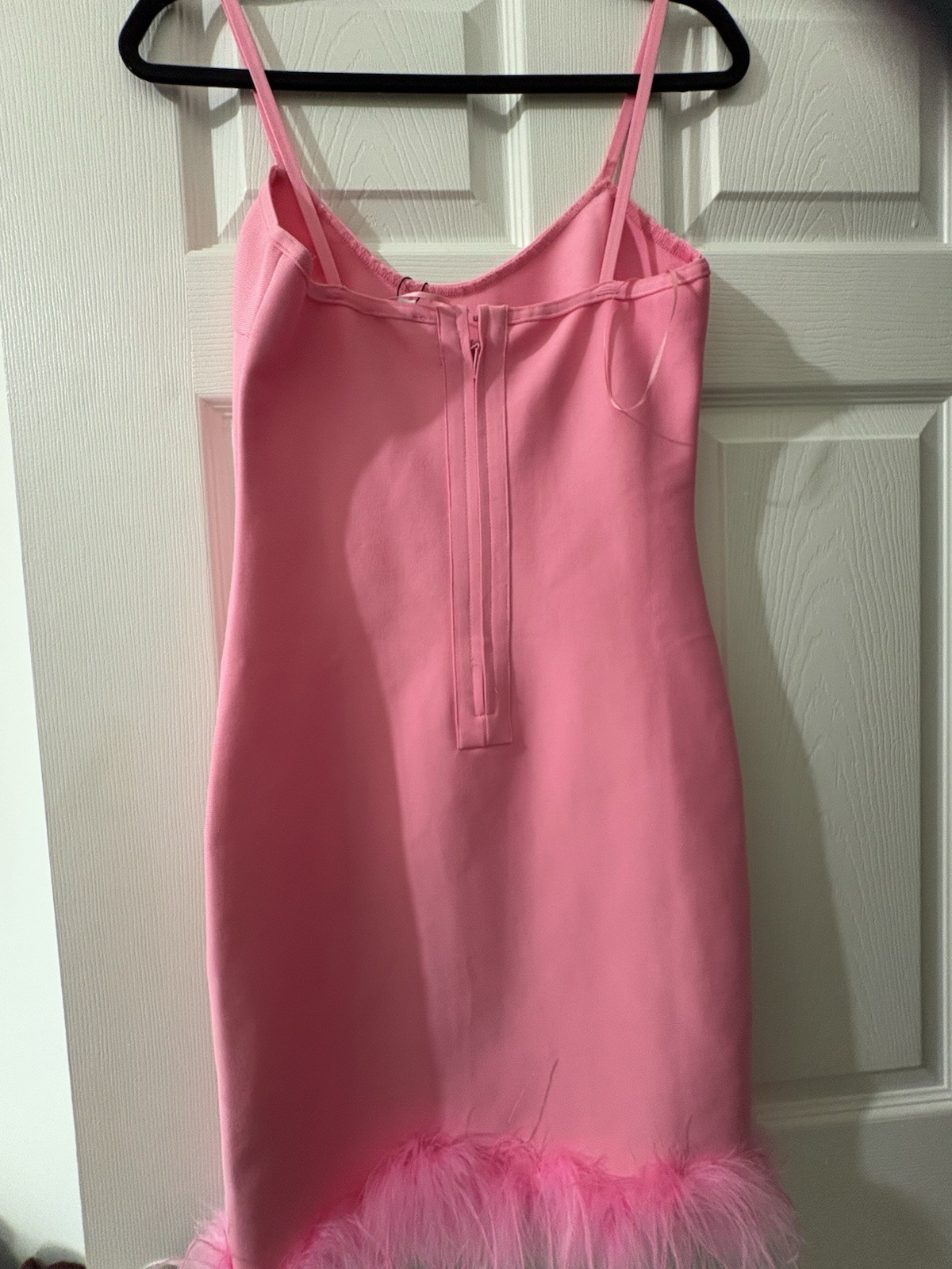 Fashion Nova Pink Solid V-Neck Bodycon Mini Dress Feather Hem Strappy S