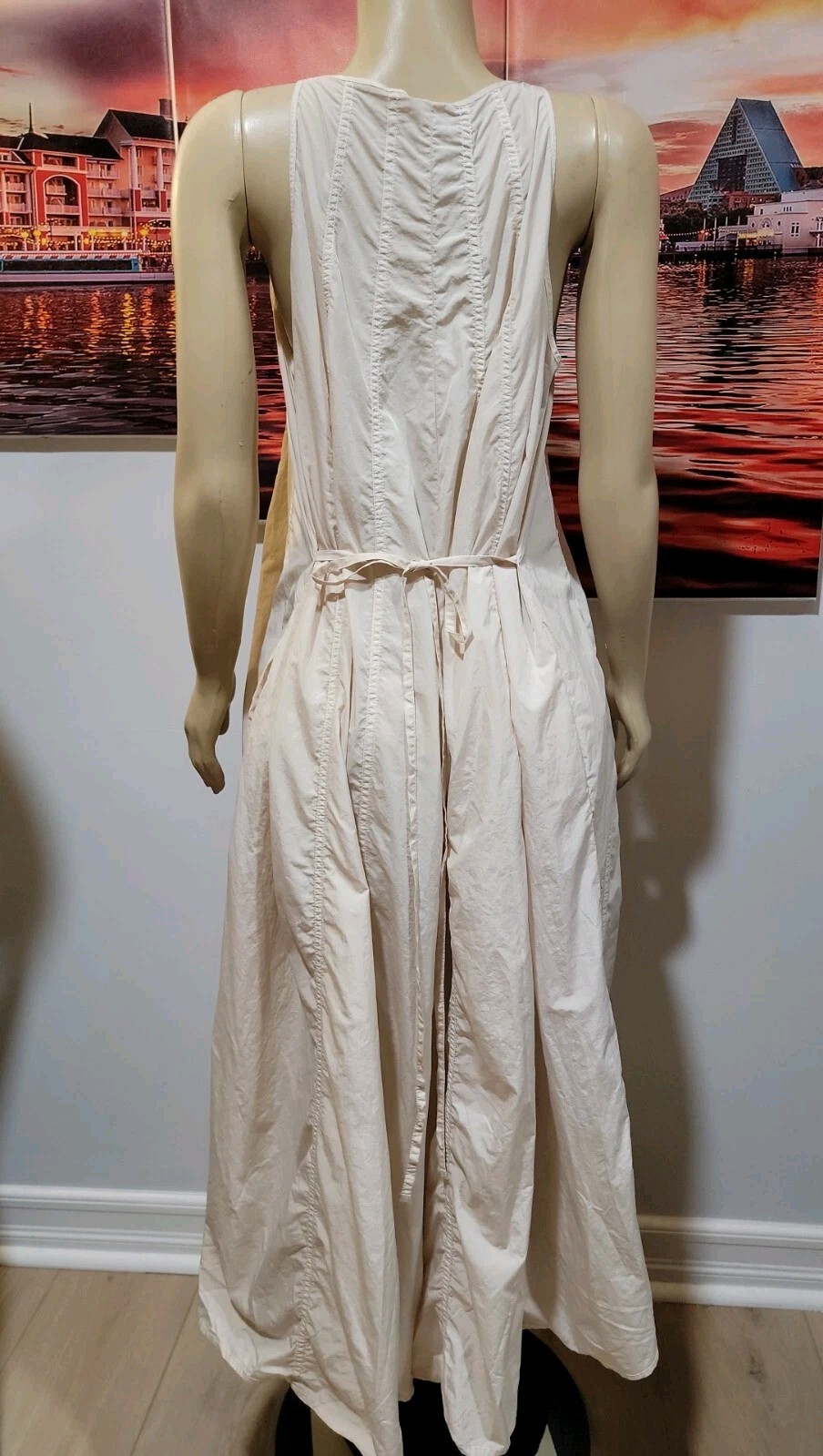 Athleta Canopy Parachute OVERSIZED Nylon Swing Dress Size S Beige Lightweight #X