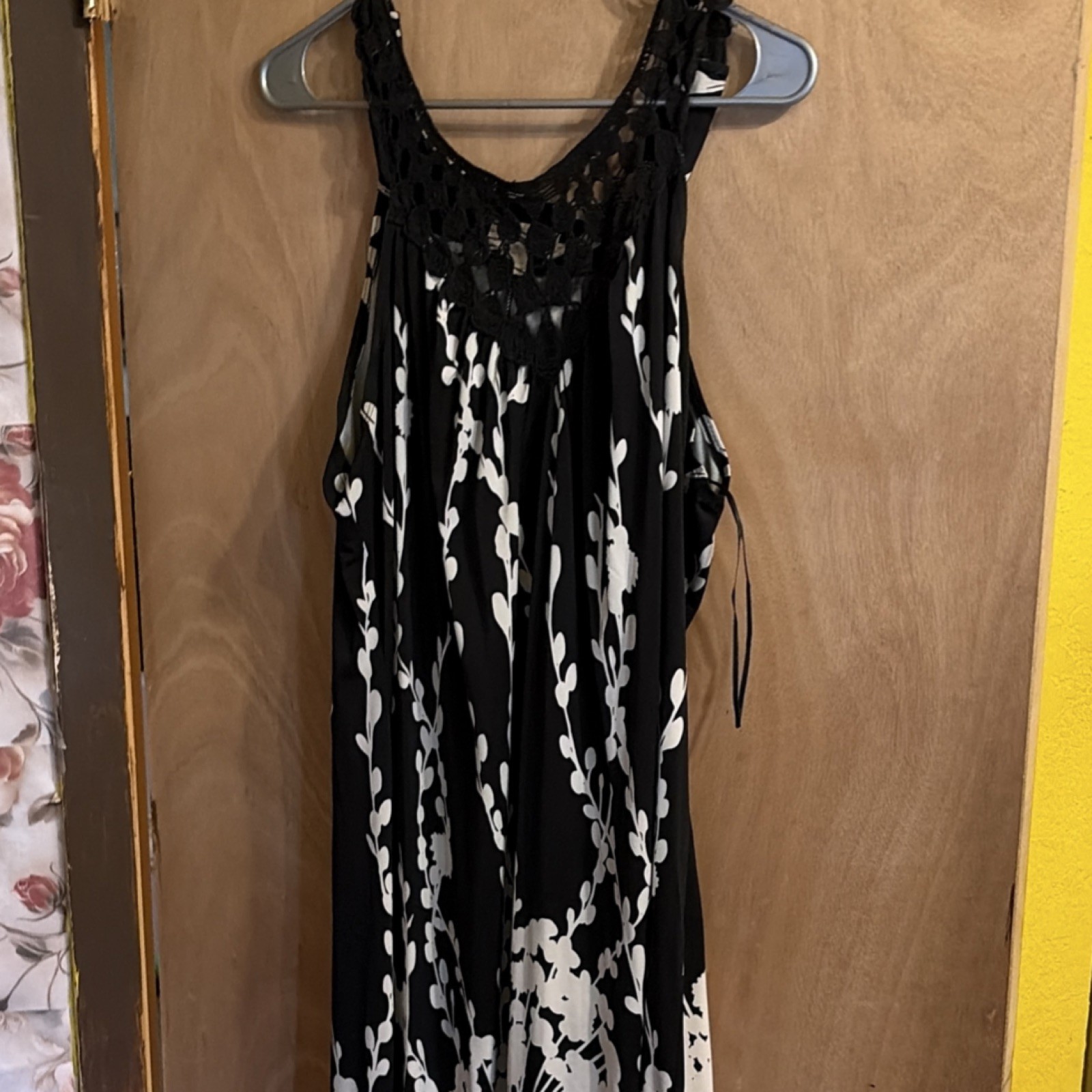 Jonathan Marc Black White Floral Crochet Sleeveless Sundress Plus Size 16W