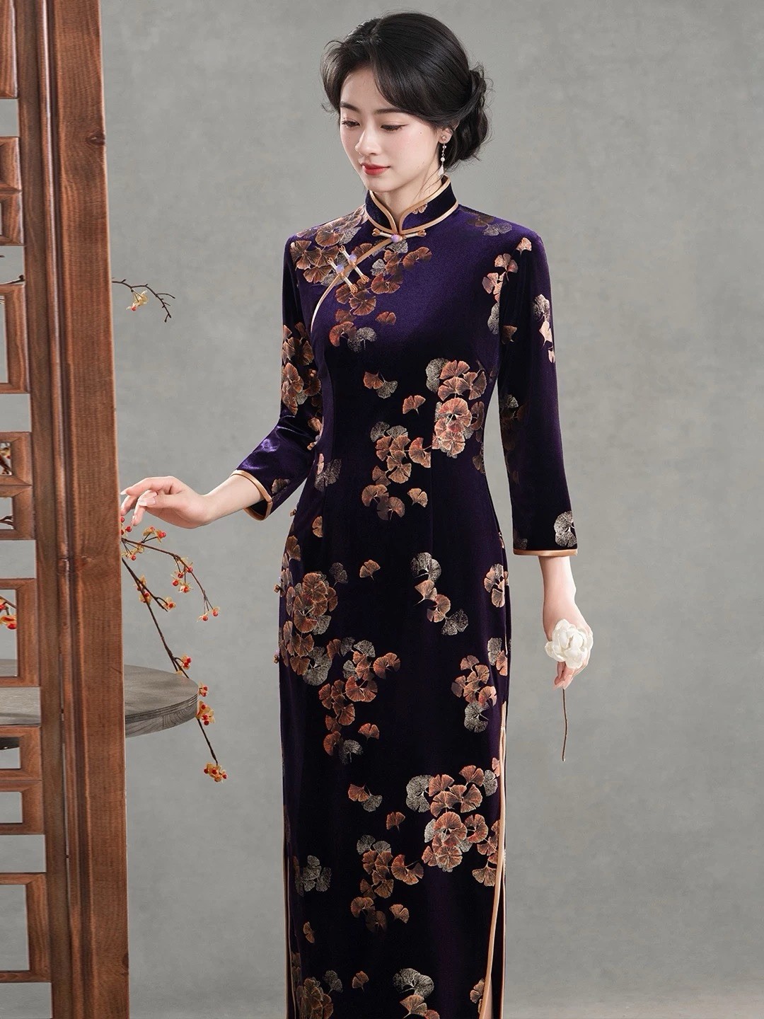 O19 Velvet Floral Cheongsam Long Dress 3/4 Sleeve Vintage Style Modern Chinese