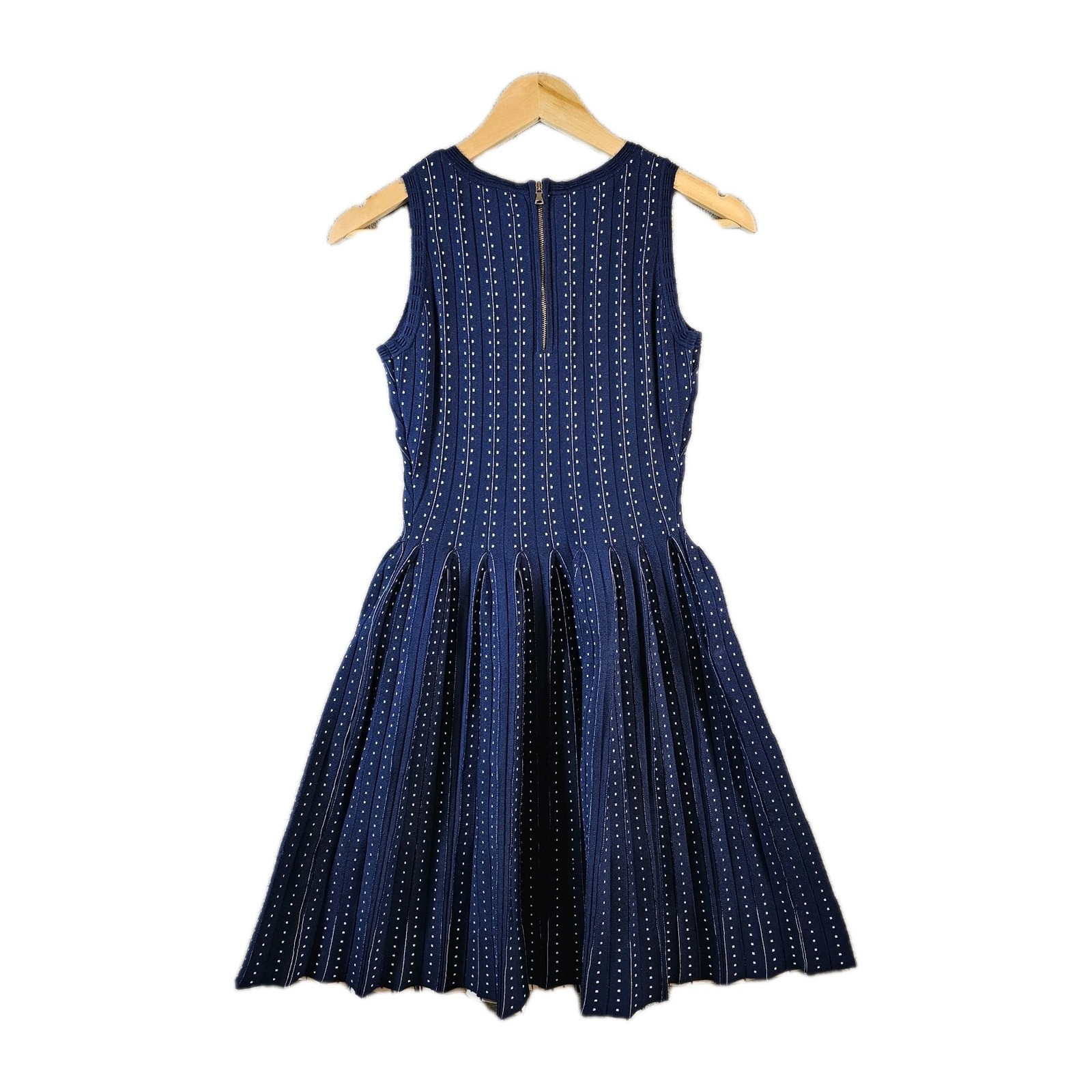 Milly Sleeveless Flare Dress Cocktail Wedding Date Feminine Dot Pleated Blue S