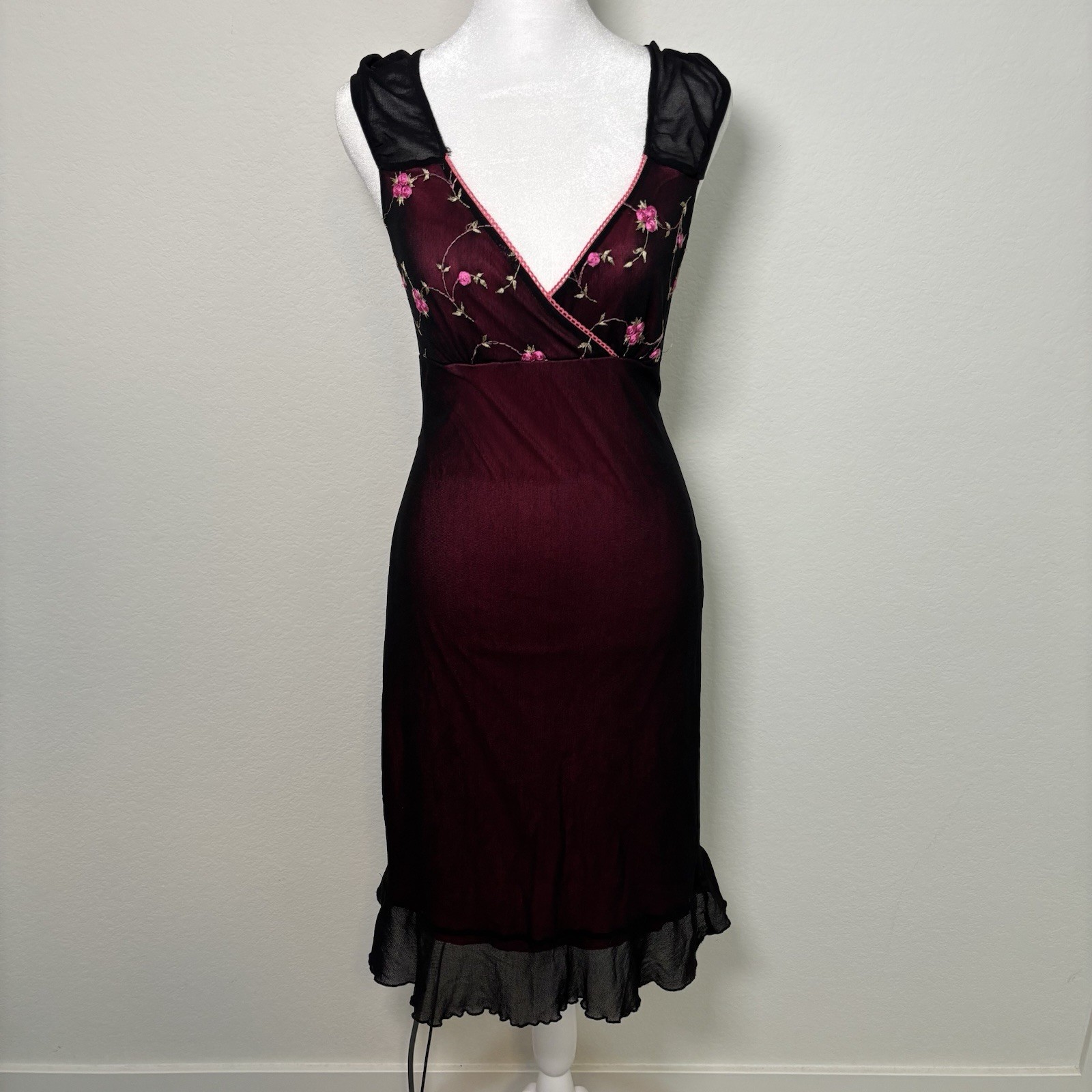 VTG Y2K Whimsy Goth Mesh Dress Dark Romance Floral Embellishment Vamp Black Pink