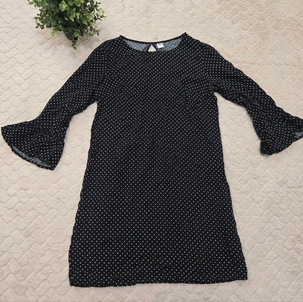 Old Navy Black and White Polka-Dot Ruffle Sleeve Shift Dress, Size Small