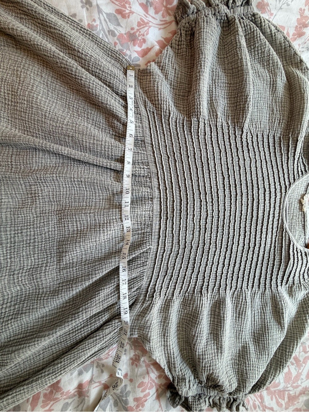 Easel Smocked Midi Gauze Medium