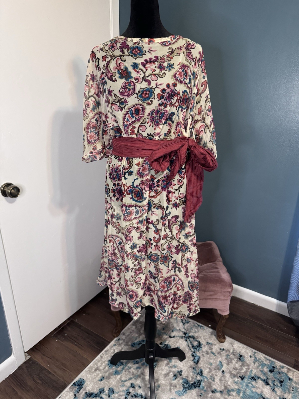 New 100% Silk Vintage Sarah Bibb Women’s Medium Large Dress Cream Red Paisley