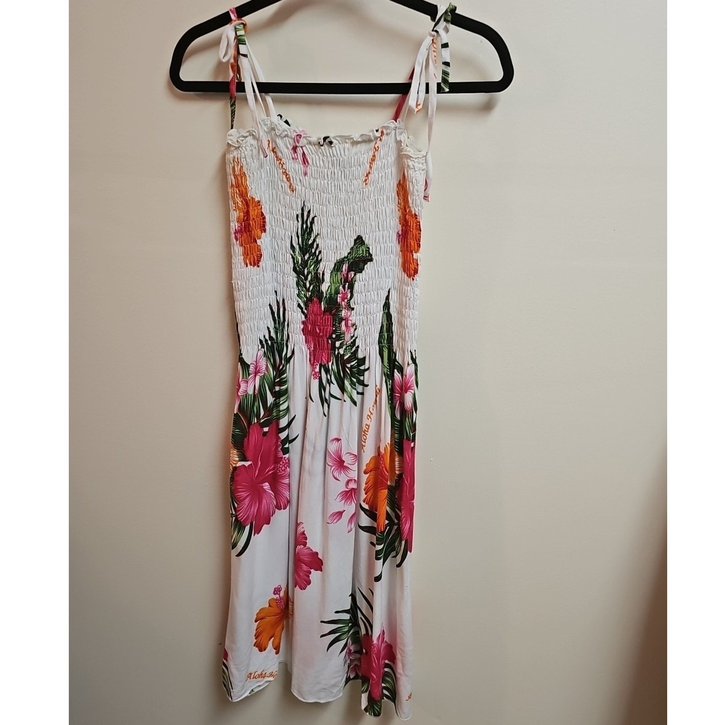 Aloha Fashion Tropical Hawaiian Shirred Sundress One Size ( Fits S-XL)