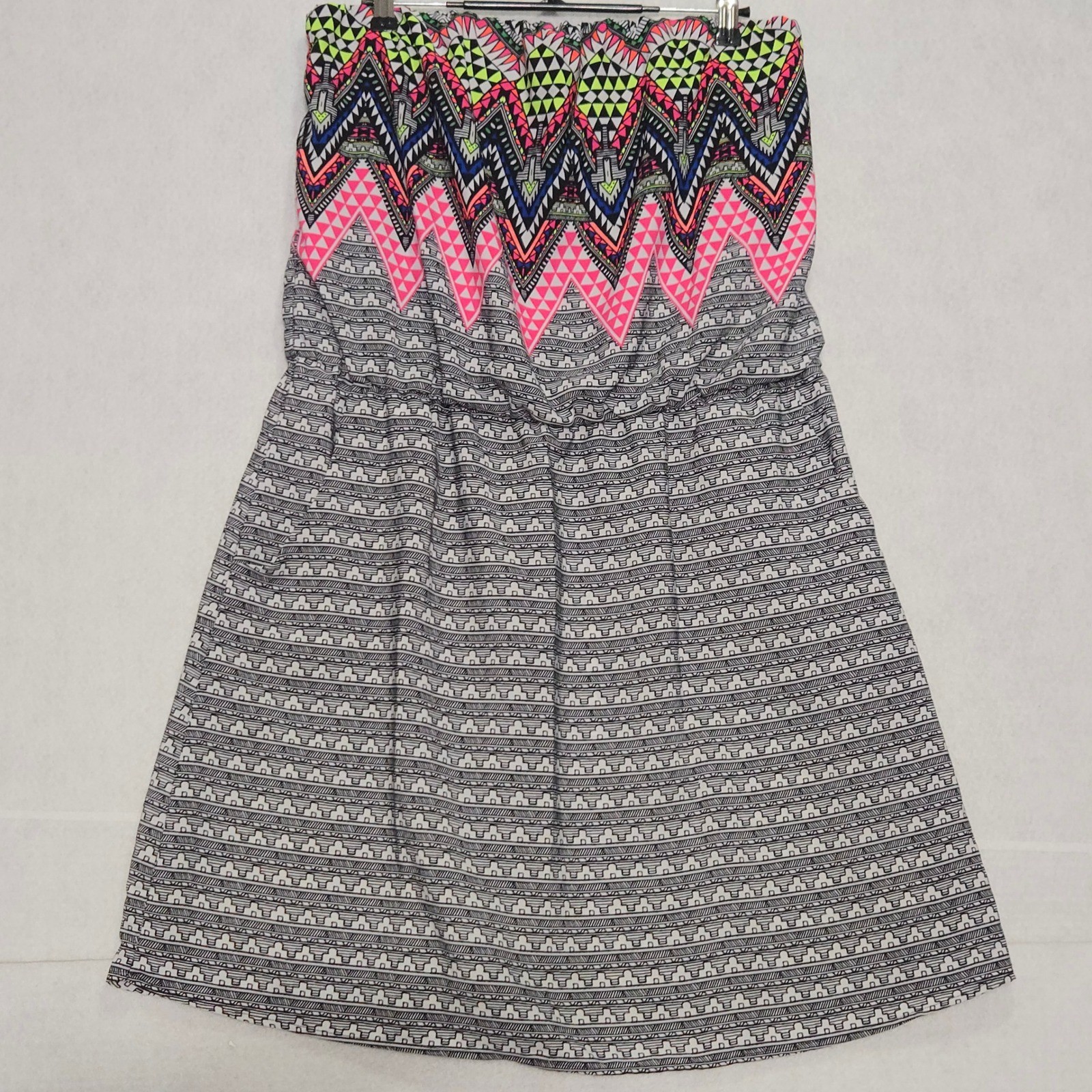 Xhilaration Strapless Maxi Dress Aztec Print Elastic Waist Pockets XL ptp: 21″