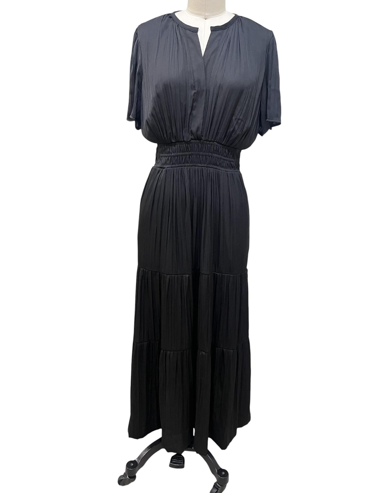 Muse Dress Womens Medium Black satin Pleated Tiered Maxi Flutter Sleeve Blouson