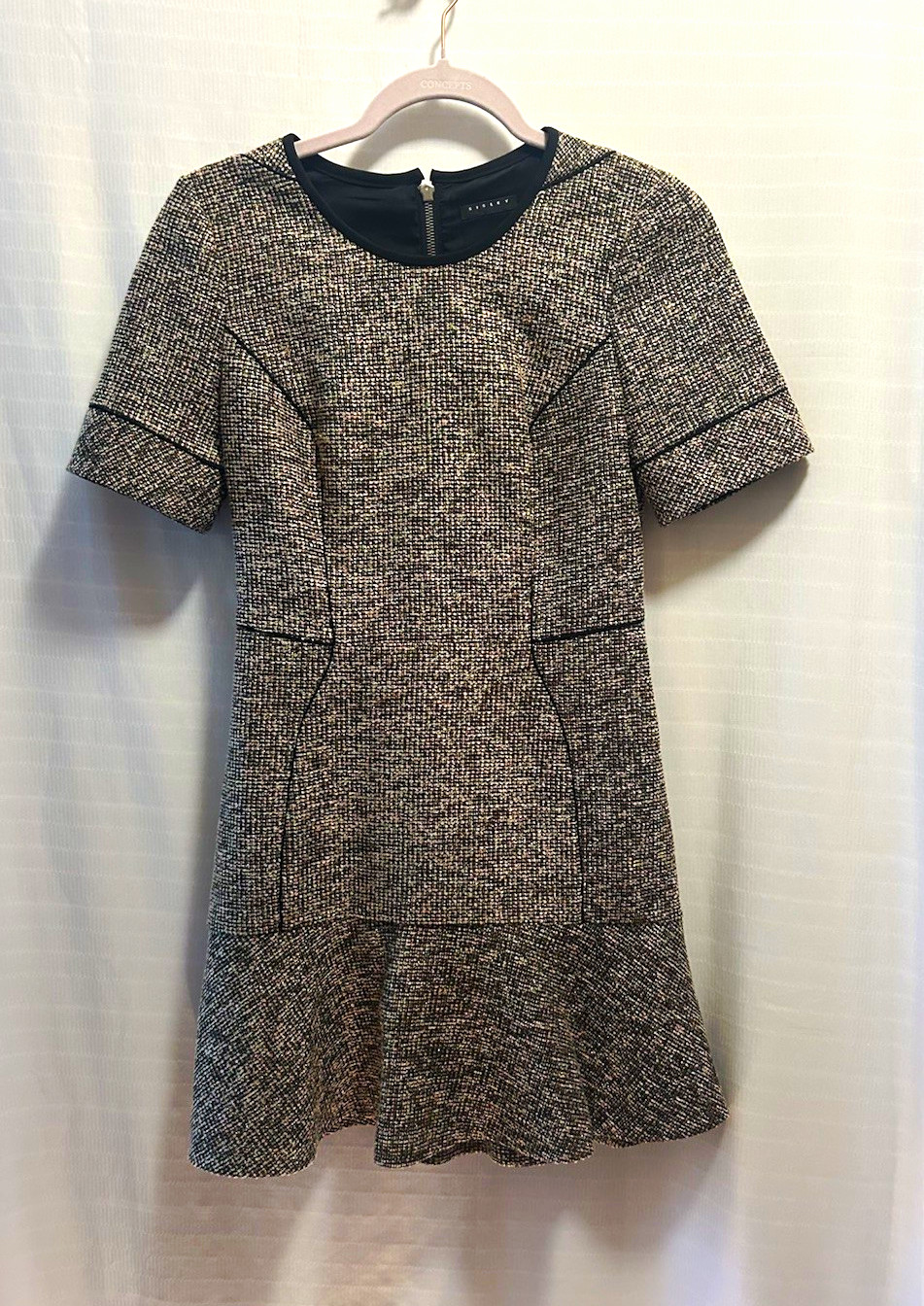 SISLEY Black/Pink/Green Tweed Fit & Flare Dress W/ Round Neck & Zip SZ 42 (US 4)