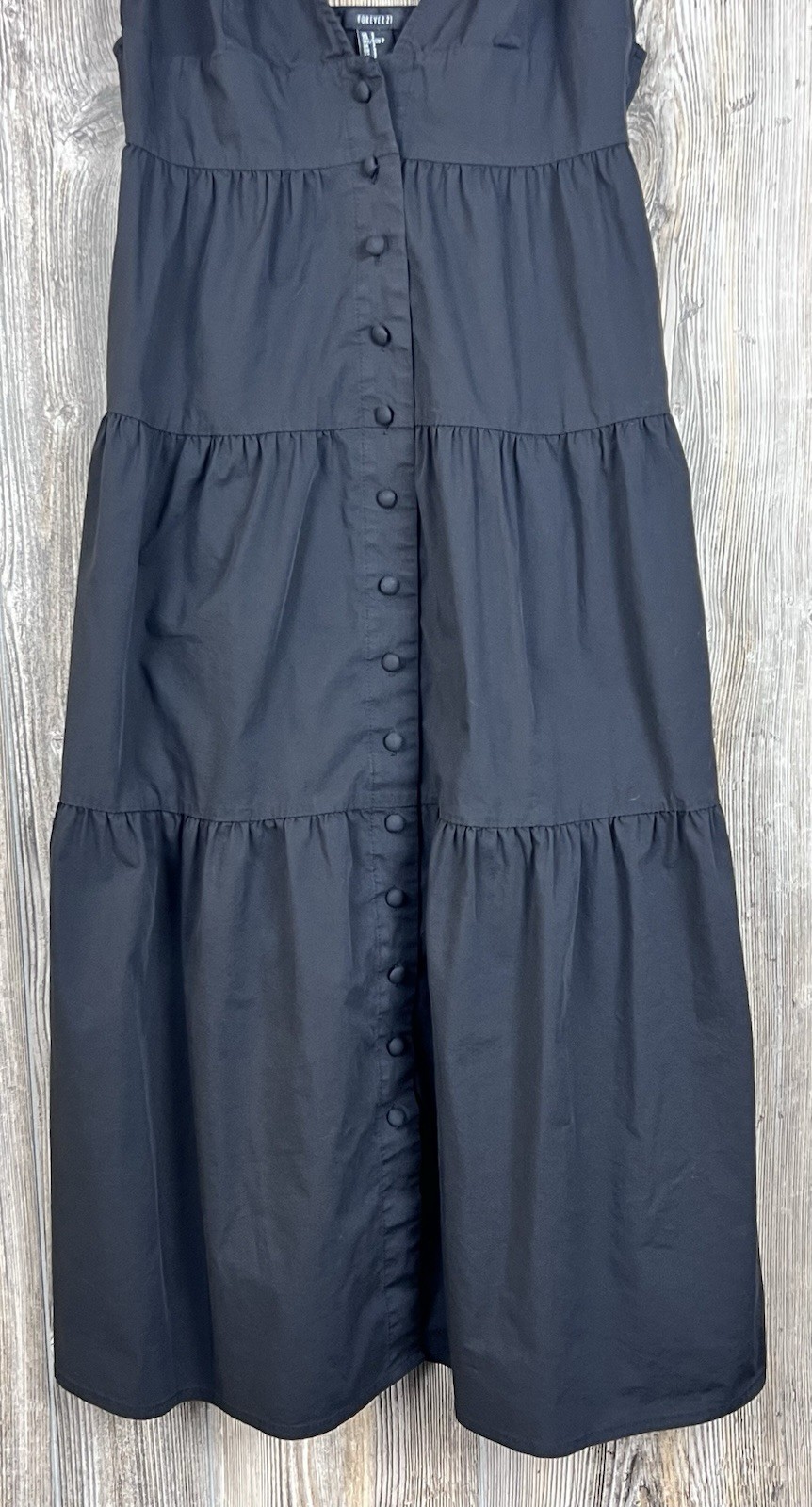 FOREVER 21 Black Cami Tiered Midi Dress S Spaghetti Strap Button-Down Romantic