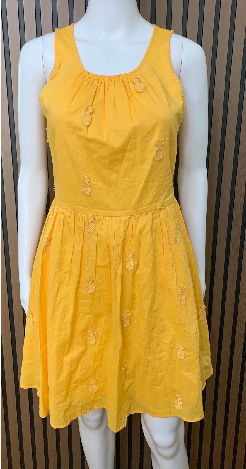 J.Crew Yellow Pineapple Embroidered Cotton Fit & Flare Dress CA216 Size 00 NWT