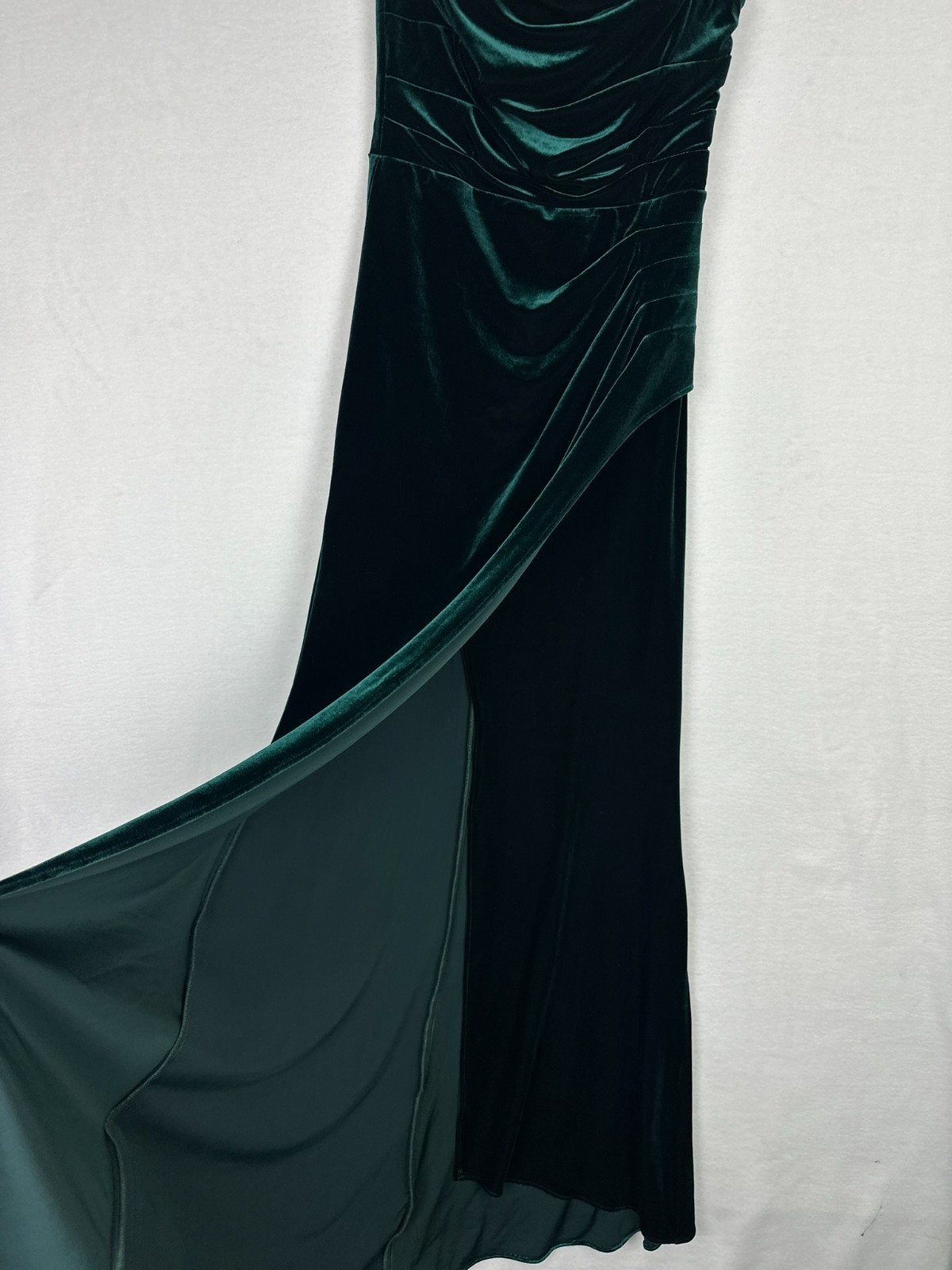 AQUA Strapless Velvet Gown 10 Hunter Green Ruched High Slit Draped Pleated NWT