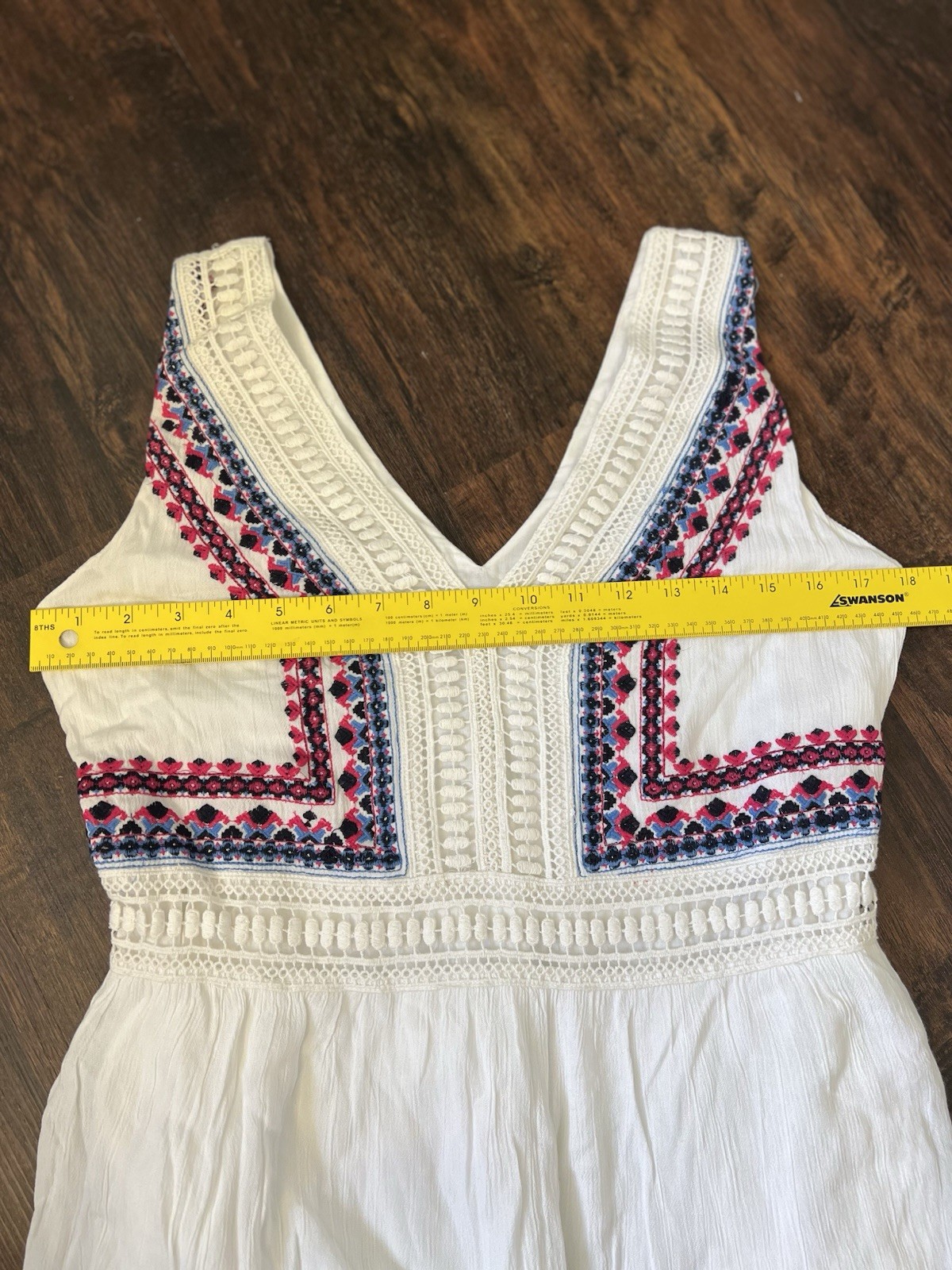 Spence Sleeveless Red/White/Blue Embroidered Crinkle Maxi Dress Size S Boho Chic