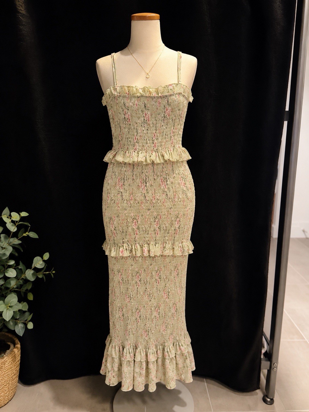 MABLE Smocked Ruffle Maxi Dress Square Neck Sleeveless Green Pink Floral M
